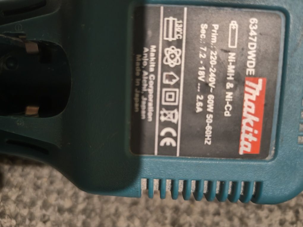 Makita:6347DWDE:ładowarka