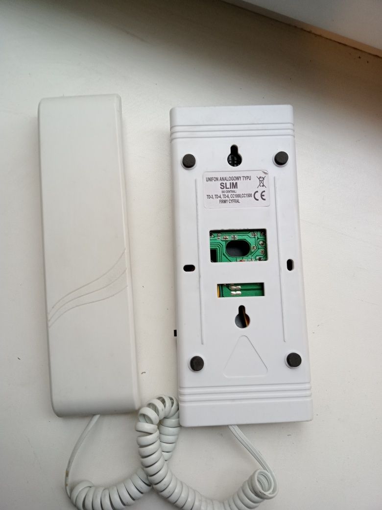 UNIFON ''CYFRAL'' ADA-03C4 SLIM analogowy