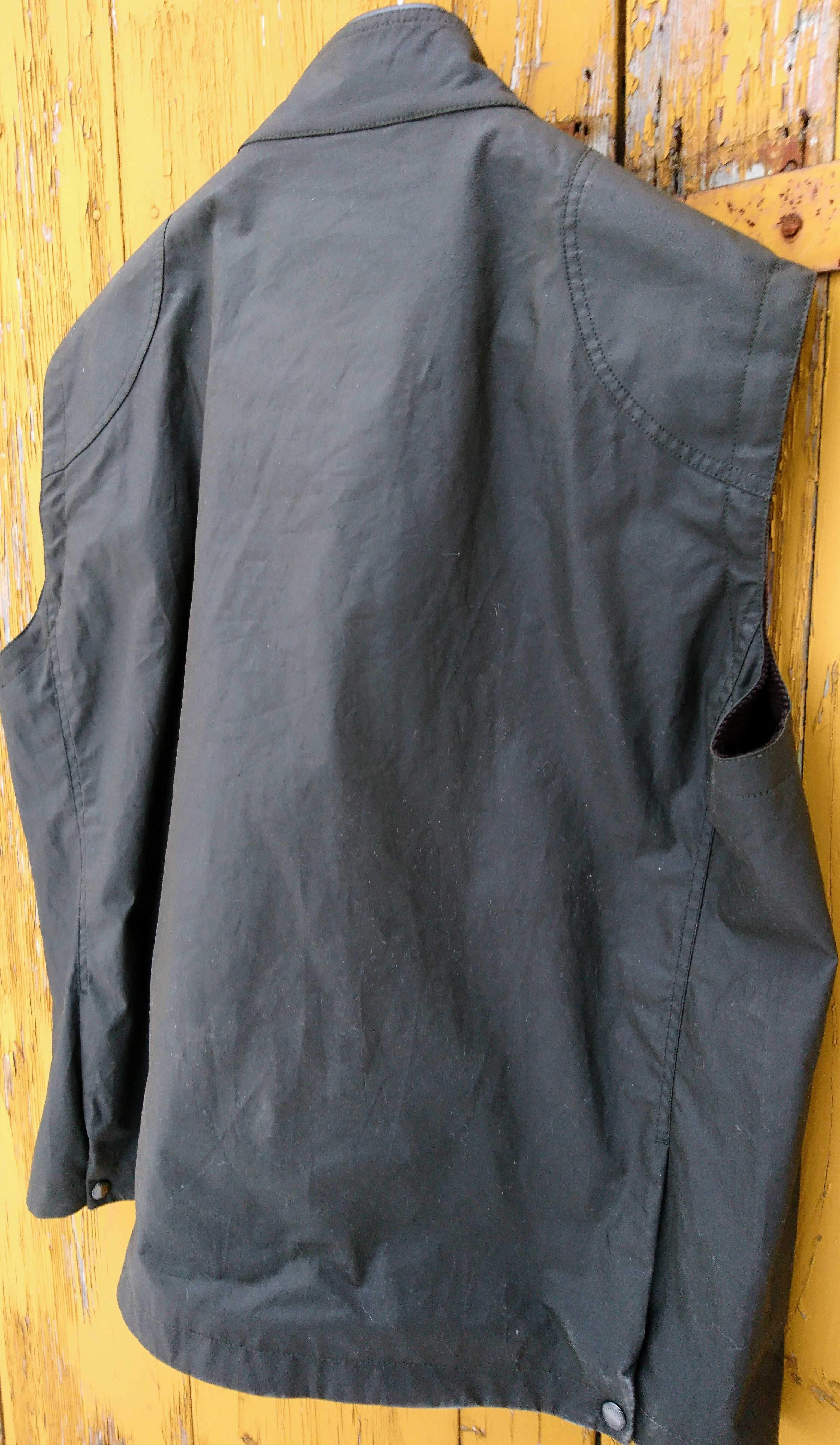 Belstaff  trekkingowa kamizelka  woskowana premium edition Xl/XXL