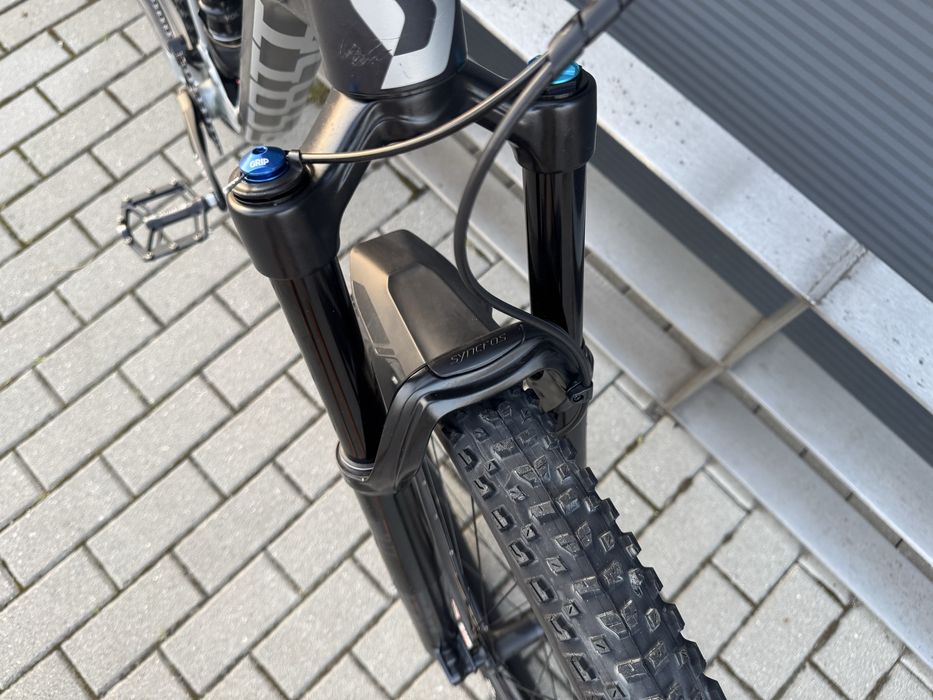 SCOTT GENIUS 940 29 M rower full enduro trail canyon propain yt trek