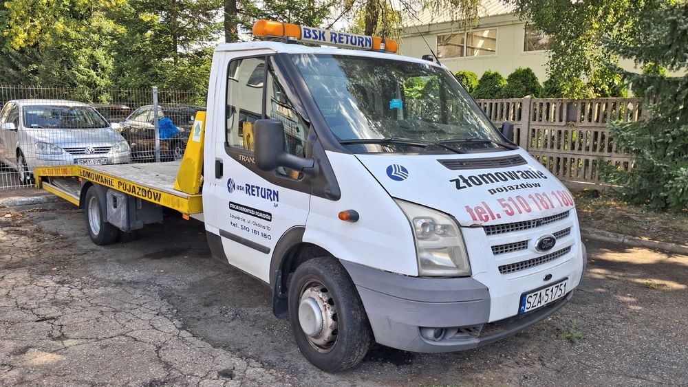 Autolaweta Ford Transit 2,2 diesel auto laweta pierwszy właściciel