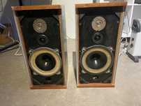 Bowers & Wilkins DM4 para kolumn sprawne 3 drożne