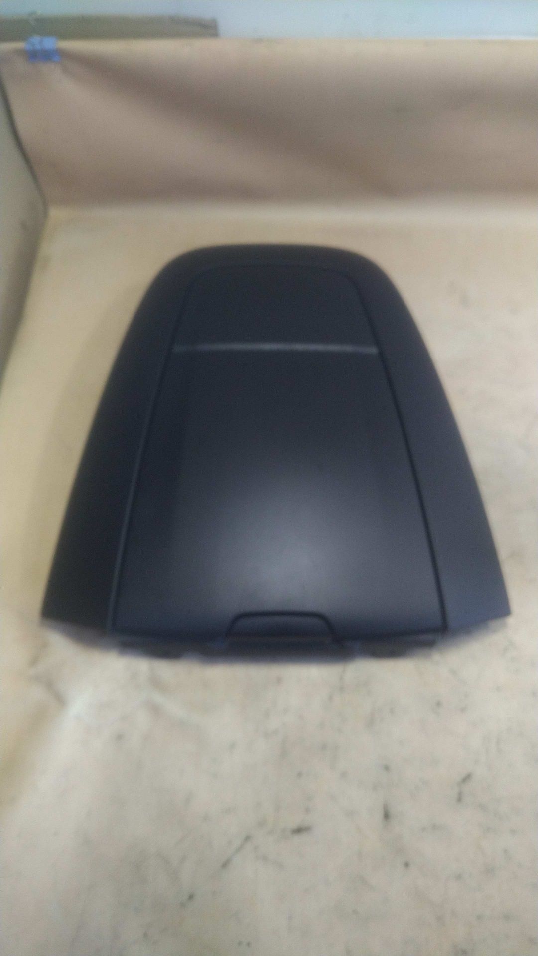 ) S-Max Mk2 schowek EU