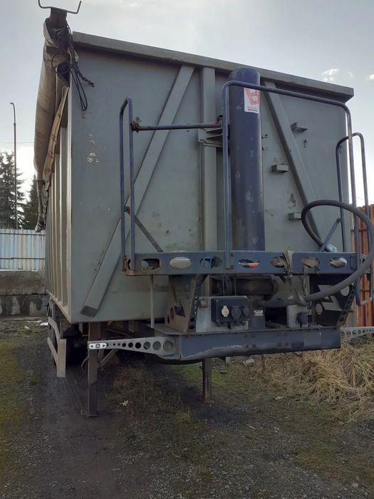 Zaslaw D-653  Naczepa Zasław D-653