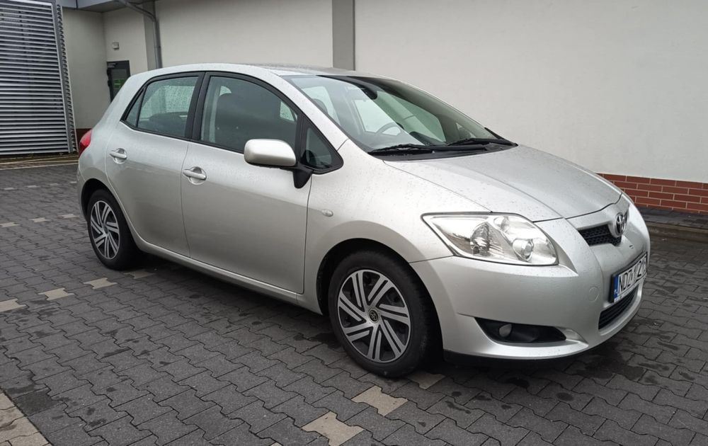 Toyota Auris Toyota Auris benzyna +LPG