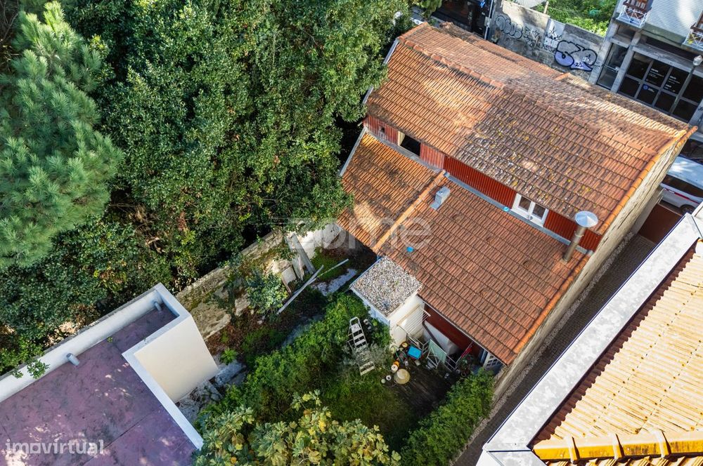 Prédio para Reabilitar no Centro do Porto