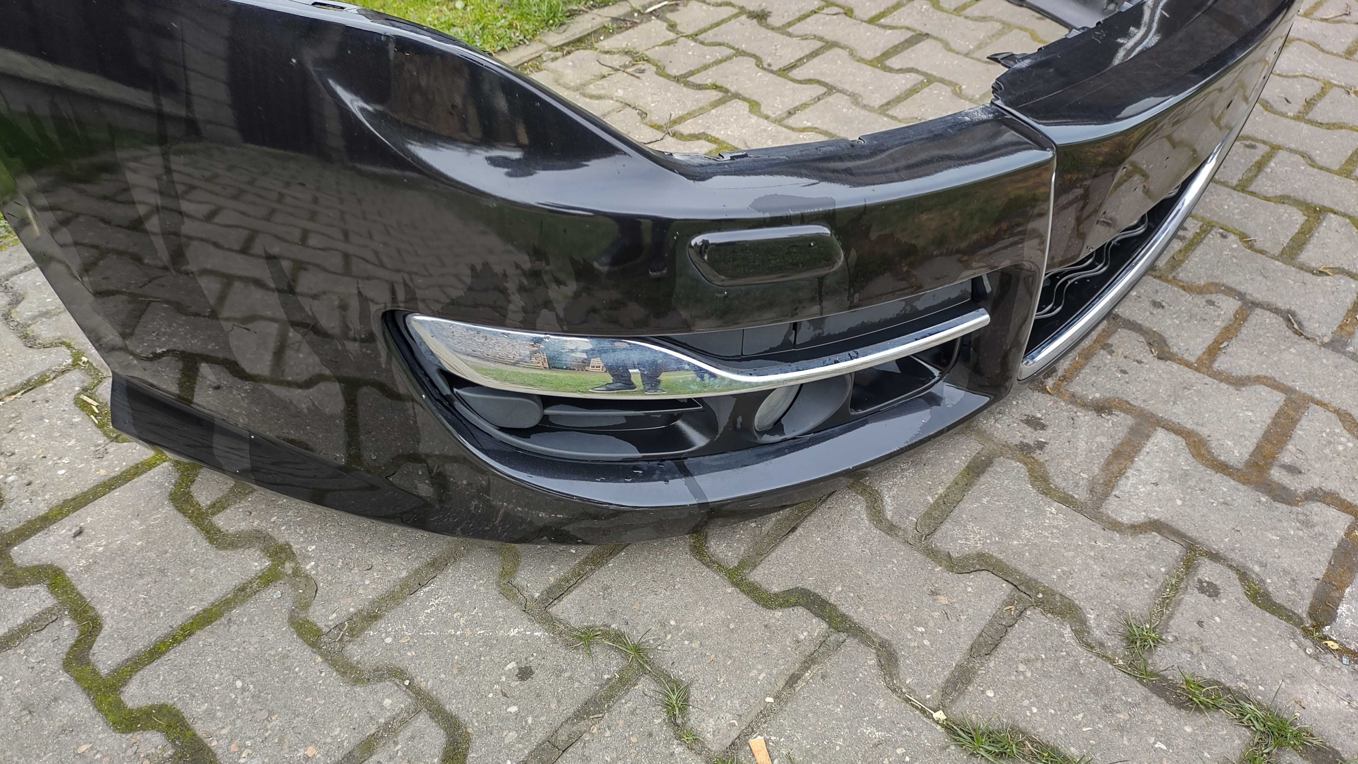 Zderzak Przód pod XENON      Renault Laguna 3 2011 Rok