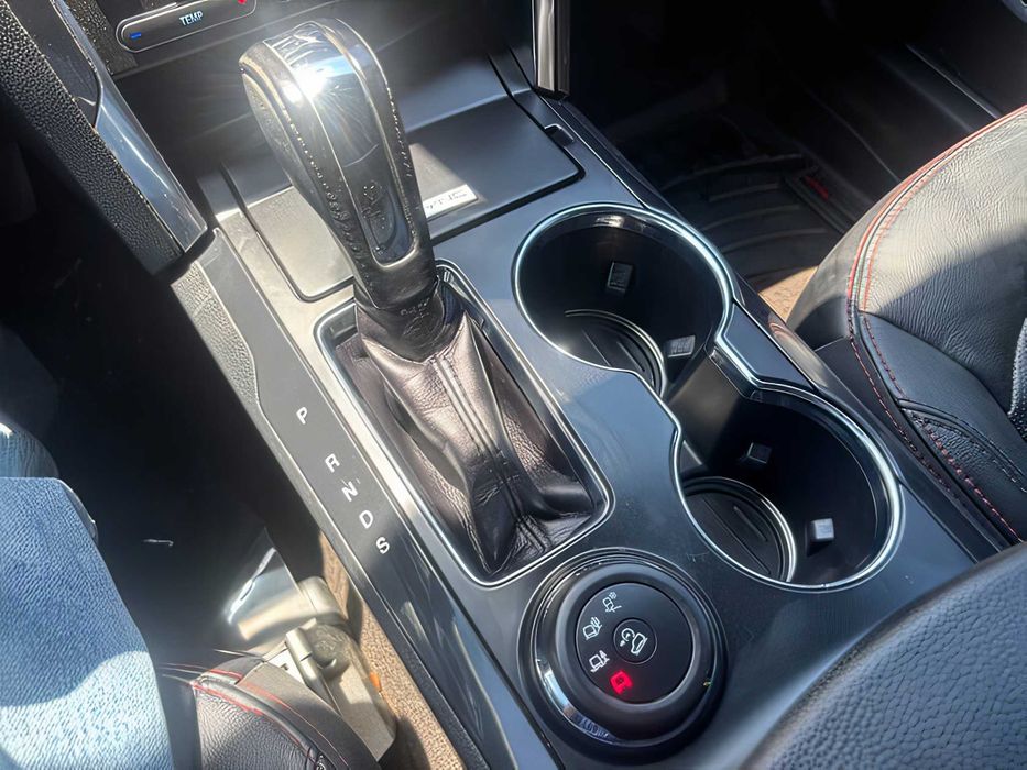 Ford Explorer      2018