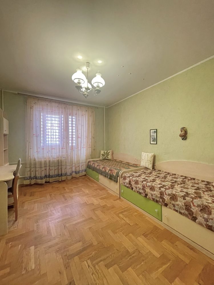 Продаж 3-к вул. Рональда Рейгана 28, поруч парк Деснянський, Троєщина