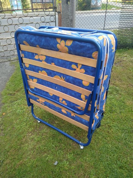 Łóżka połowie   szt 2