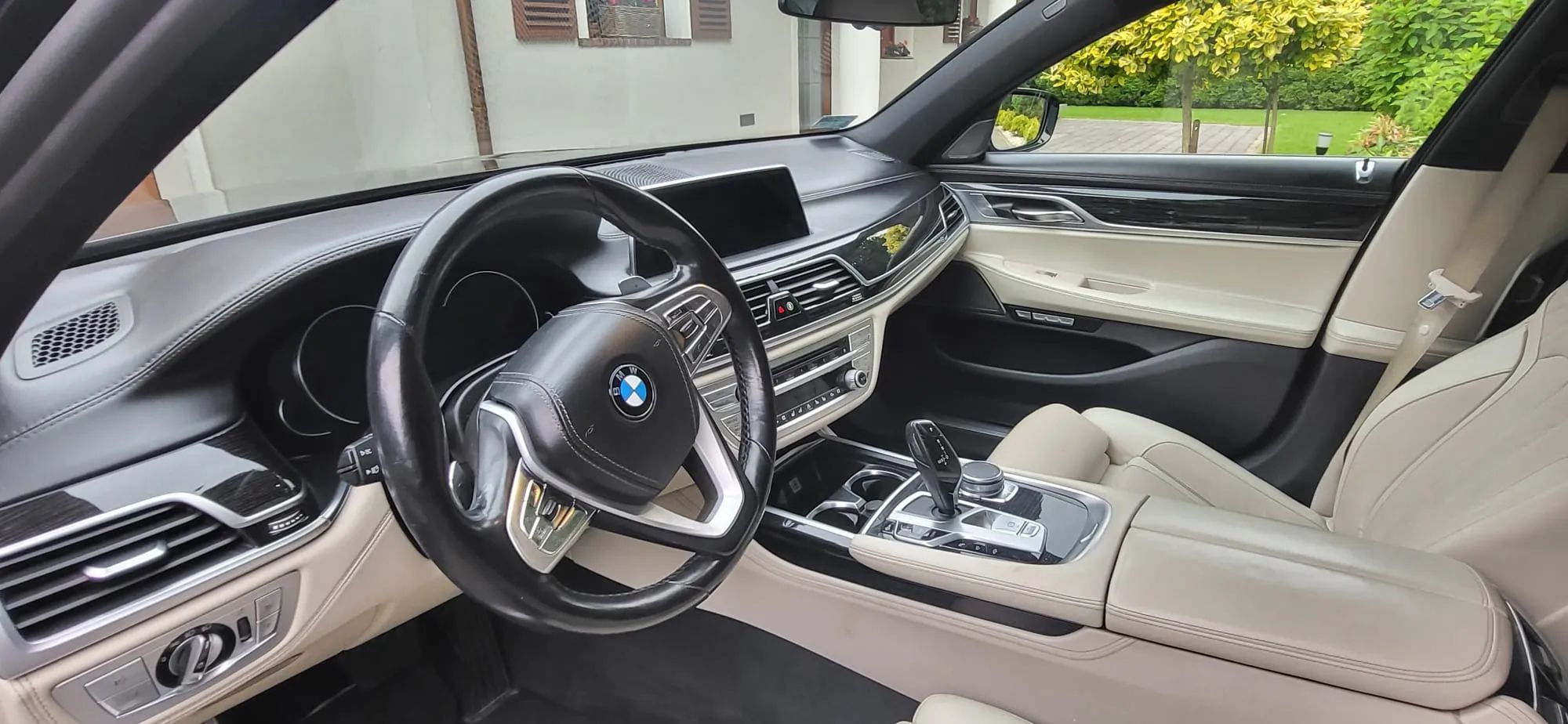 BMW Seria 7 oferta prywatna, samochód używany przez jednego właściciela