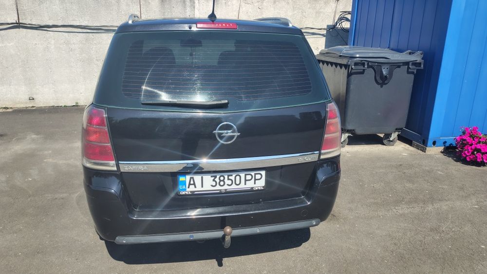 Opel Zafira B 2006 дизель
