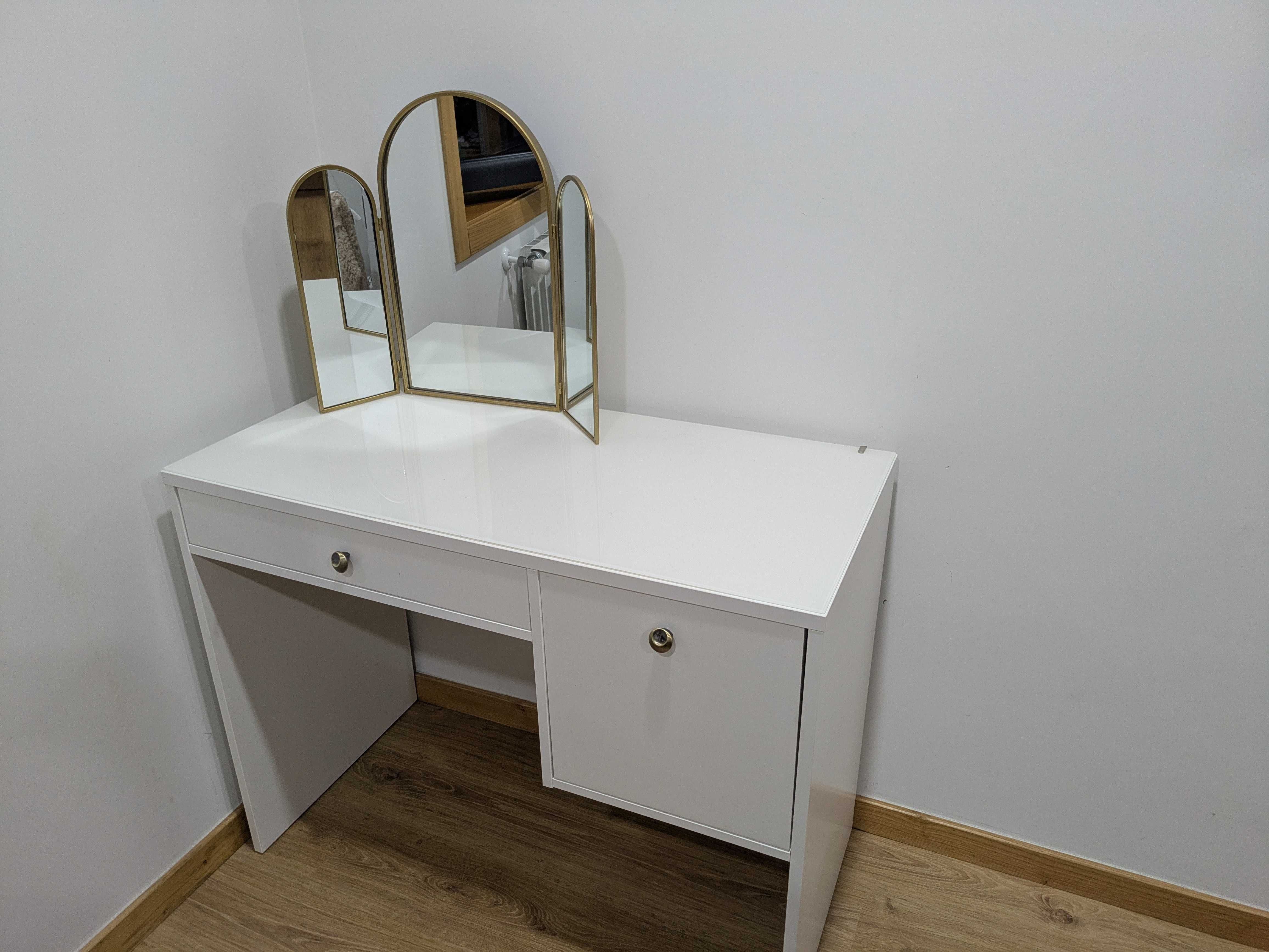 Toucador SYVDE ikea e espelho maison do monde