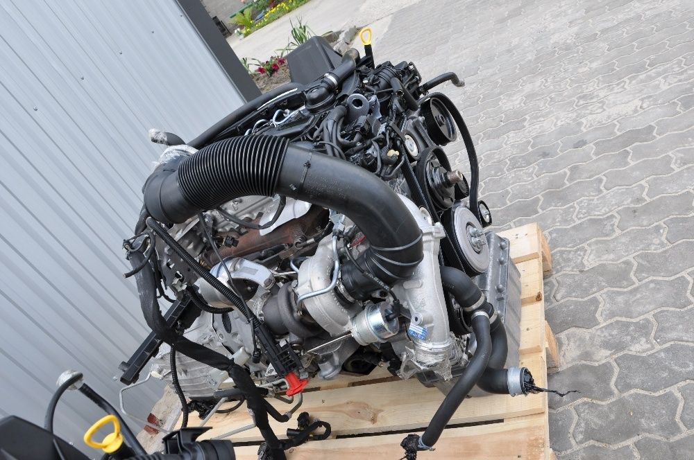 Мотор двигатель двигун спринтер 2.2CDI OM651 2016 год Sprinter 906