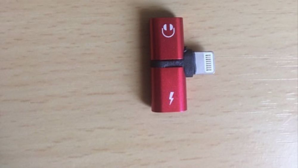 Adaptador Iphone 2 em 1