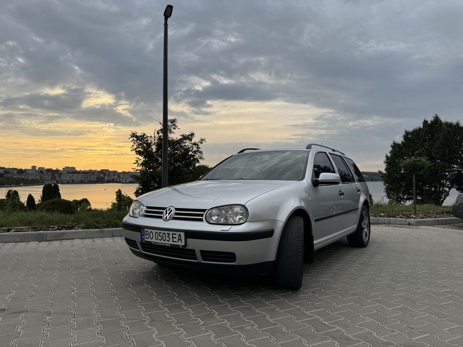 Продається автомобіль Volkswagen golf у відміному стані