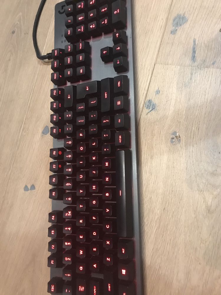 Klawiatura Logitech G413 Carbon + podkładka pod mysz