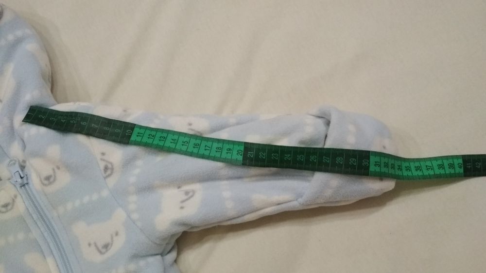 Продам почти новый теплый комбинезон