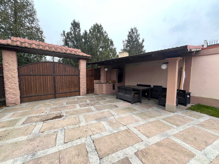 Продається діючий банний комплекс(60)