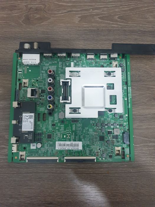 Материнская плата BN94-14197L для телевизора ue55ru7100