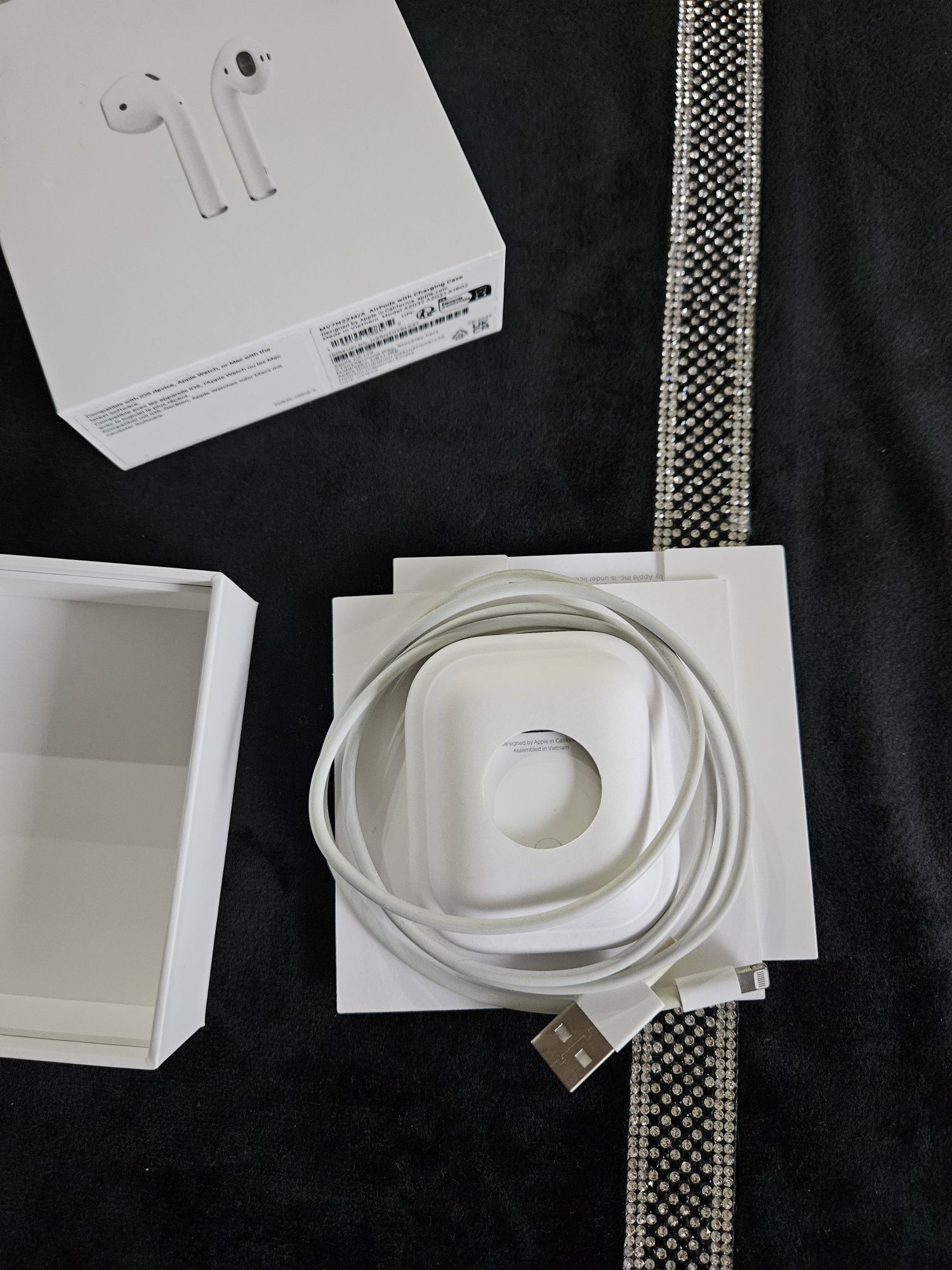Słuchawki bezprzewodowe Apple AirPads