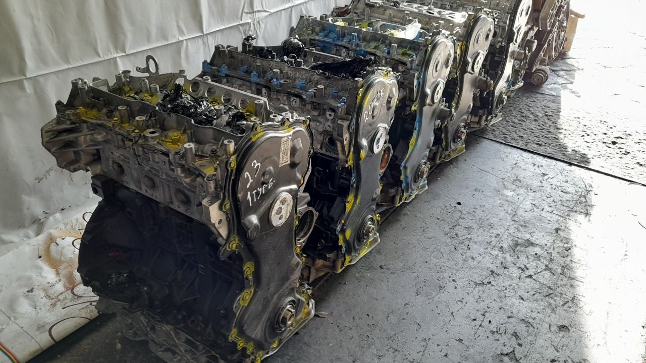 Двигун,Двигатель (Матор) 2.0 M9R  Renault traffic,, Laguna, Scenic, Ko