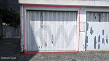 Garagem fechada em Esgueira