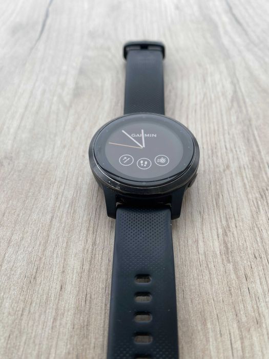 Garmin Vivoactive 4S | NFC, GPS, Музика | Батарейка 2 дні тримає
