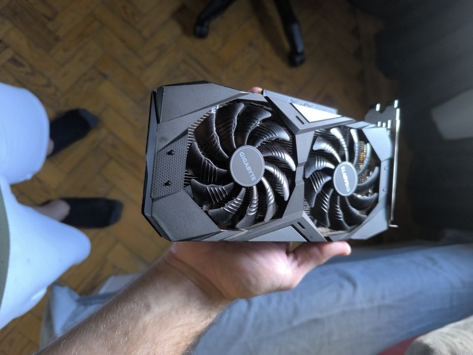 Placa gráfica GTX 1660 super