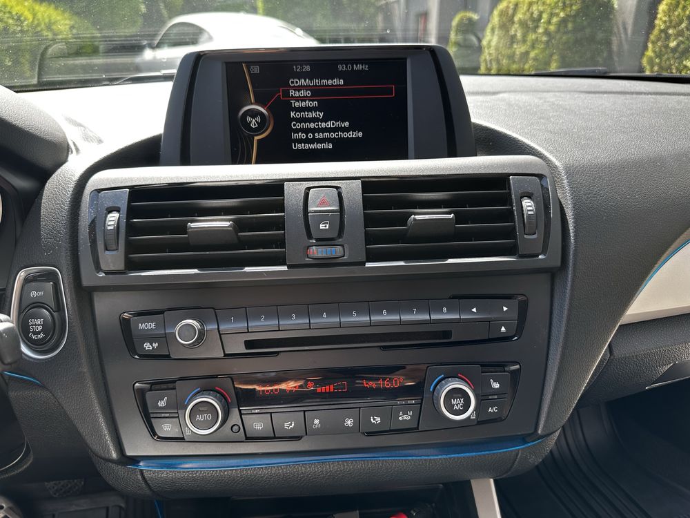 BMW serii 1 fabryczny hak
