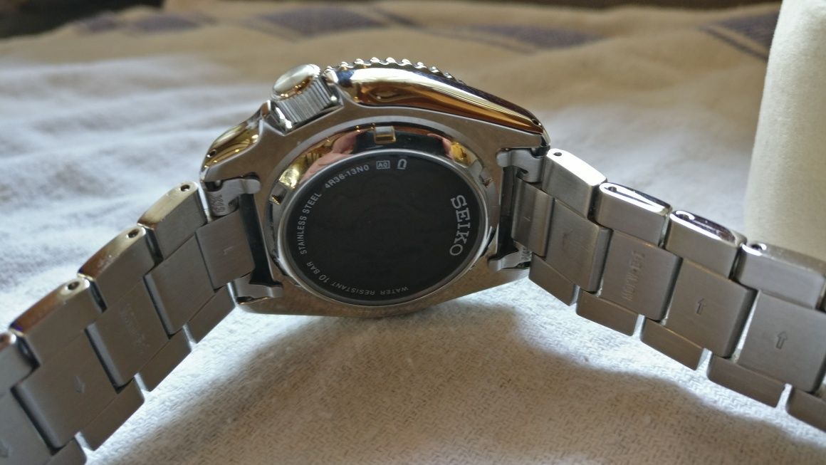 Zegarek SEIKO SRP J47K1