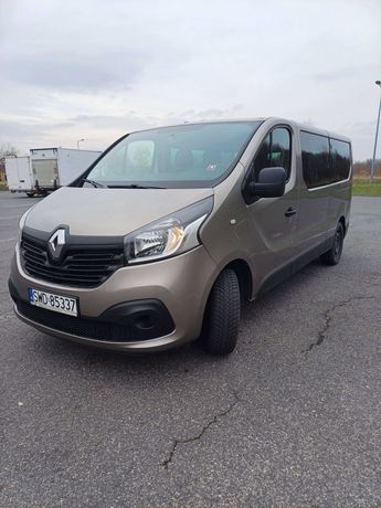 Sprzedam bus 9-cio osobowy Renault Trafic Long 1 szy właściciel F-VAT