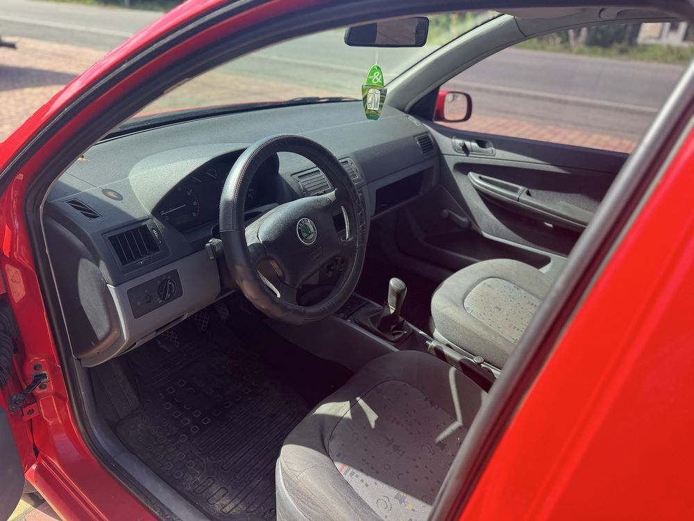 Skoda fabia 1.4 .