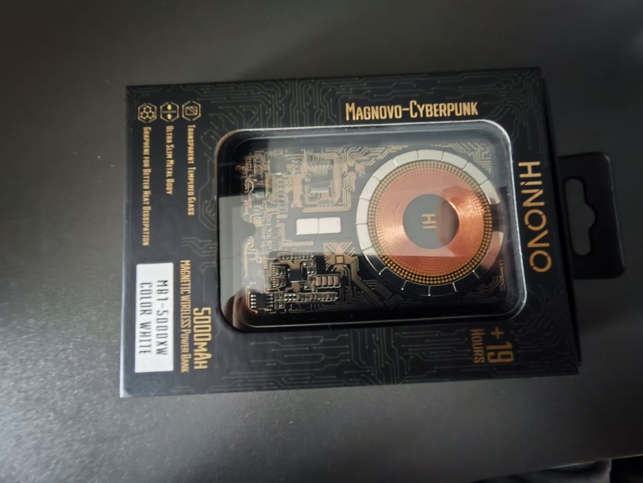 Powerbank bezprzewodowy MagSafe 5000mAh 20W Hinovo MB1-5000XW - chromo