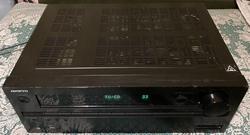AV-ресивер Onkyo HT-R693 (HDMI, 7.1, WI-FI, Bluetooth, 4k)