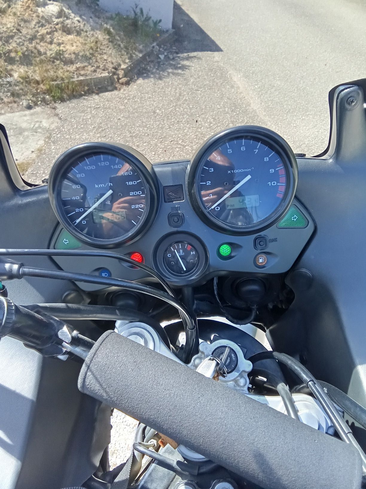 Varadero 1000cc vendo ou troco