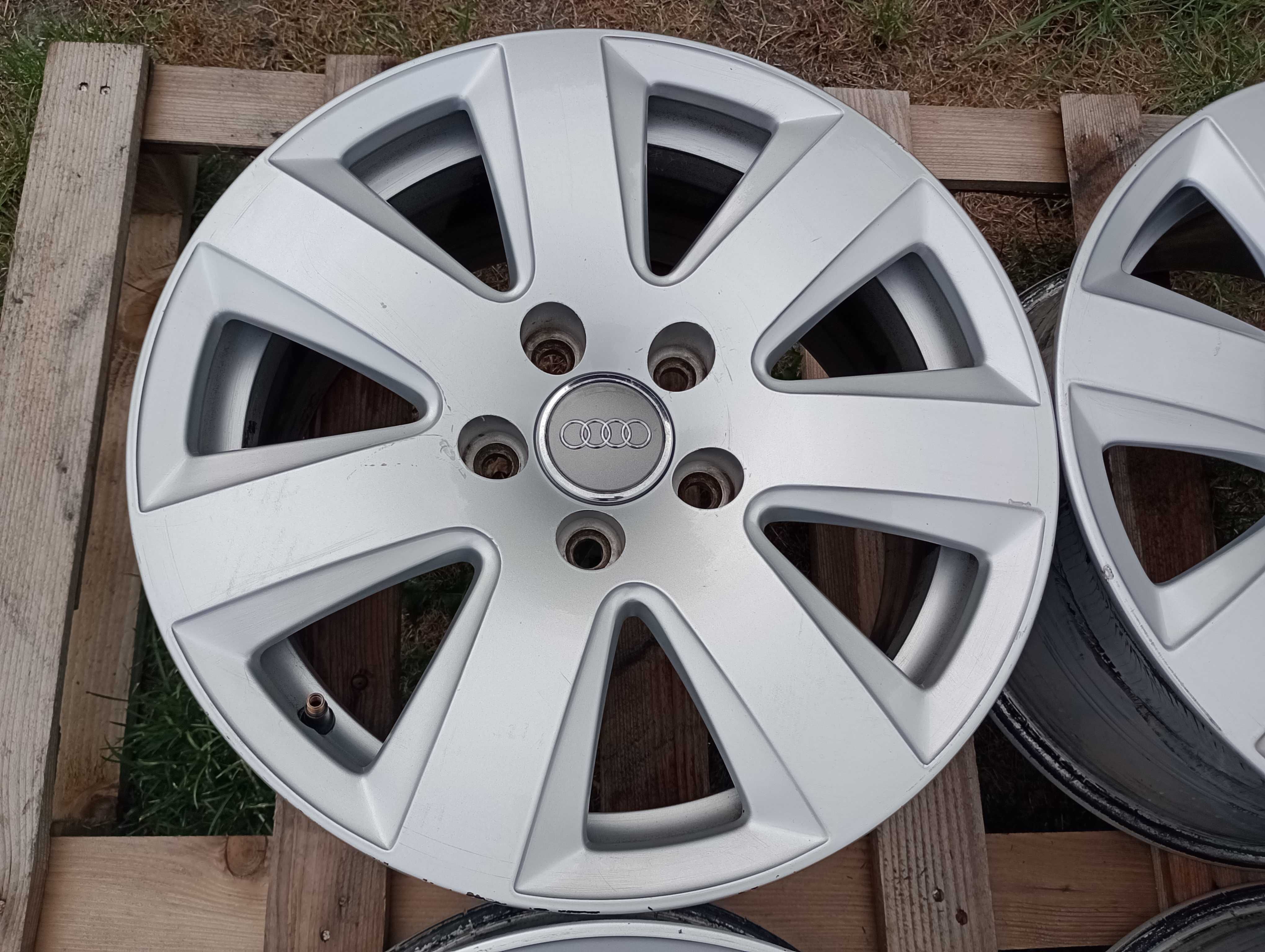 Alufelgi 16 cali 5x112 AUDI A4 A6 - Volkswagen Seat Skoda Passat inne