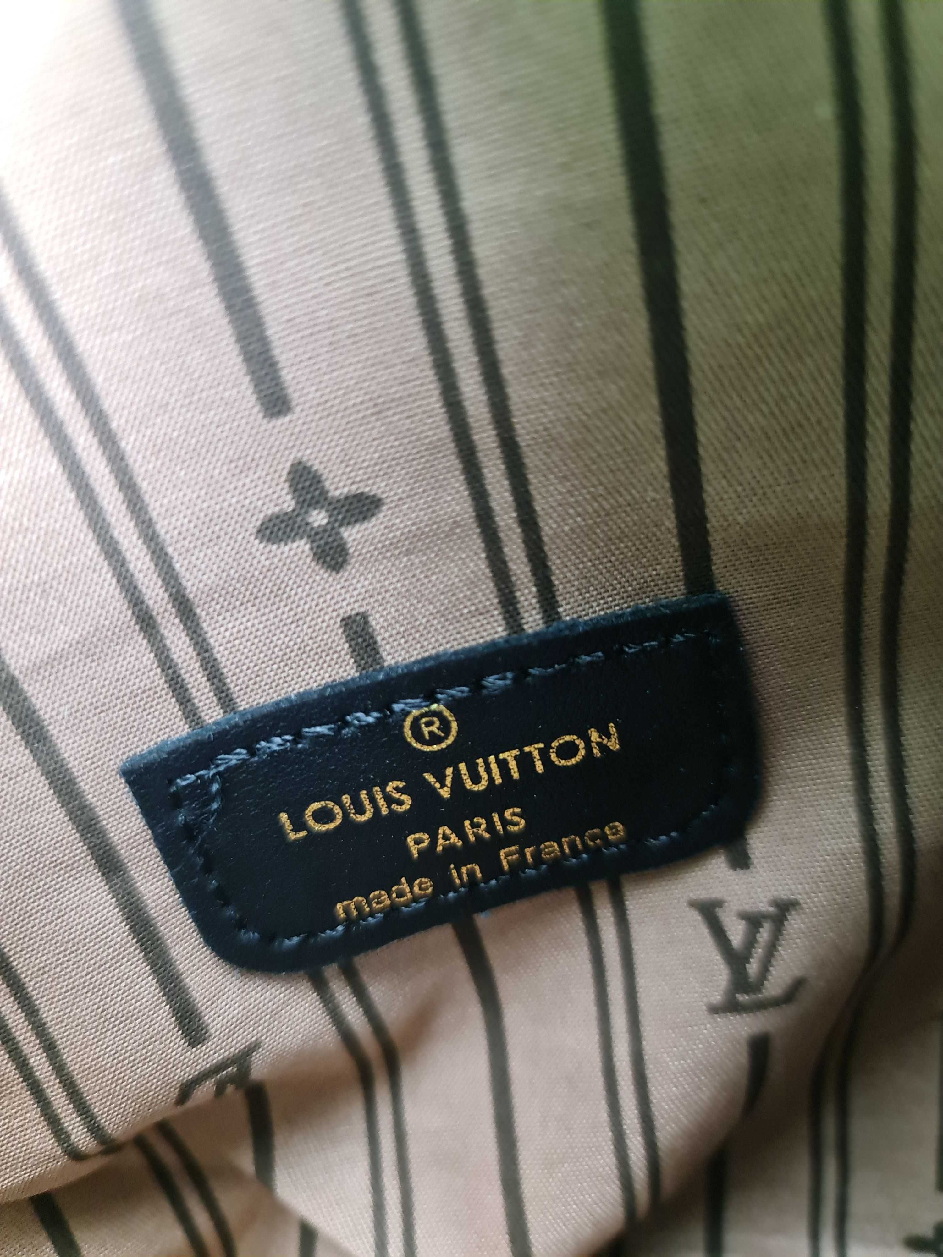 Torba Louis Vuitton kolorowe listonoszka biala kuferek Premium