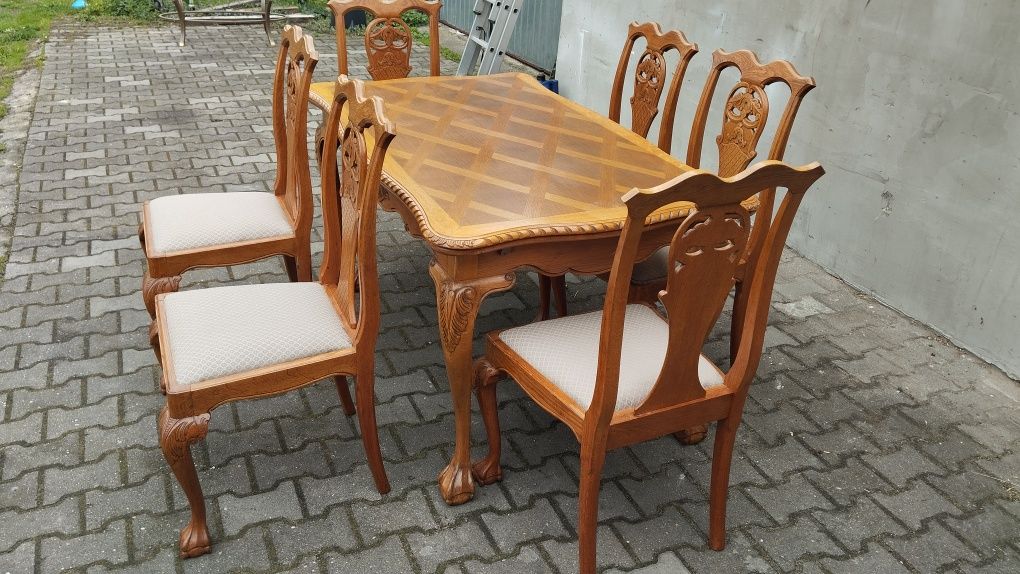 Piękny stylowy stół chippendale rozkładany Plus 6 krzeseł w super stan