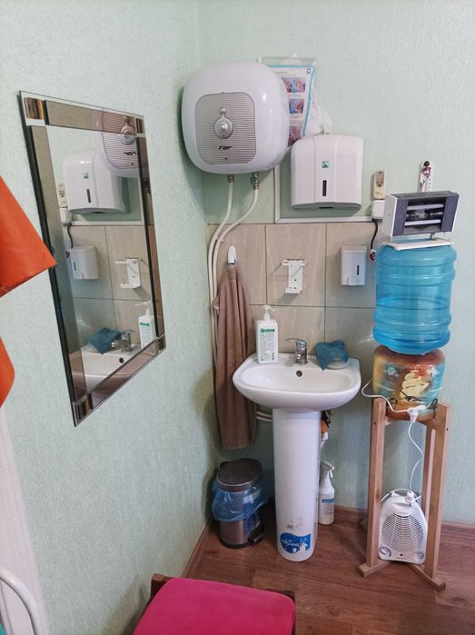 Реабилитация.  Невролог. Метод RANC. Пиявки. Массаж