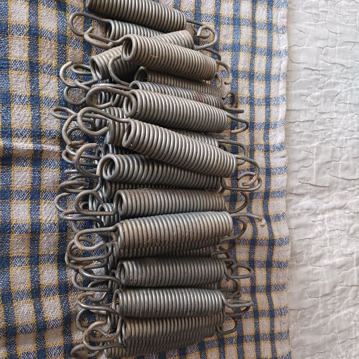 Sprzedam sprżeny do trampolinu 40 szt