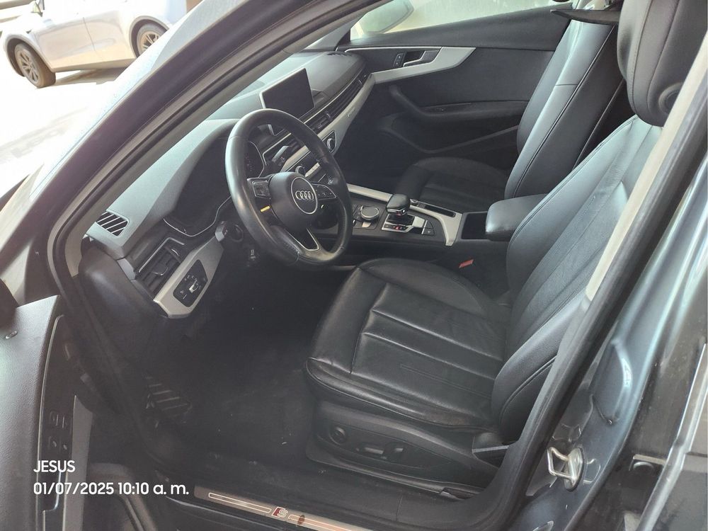 Audi a4 2018 р s-line quatrro