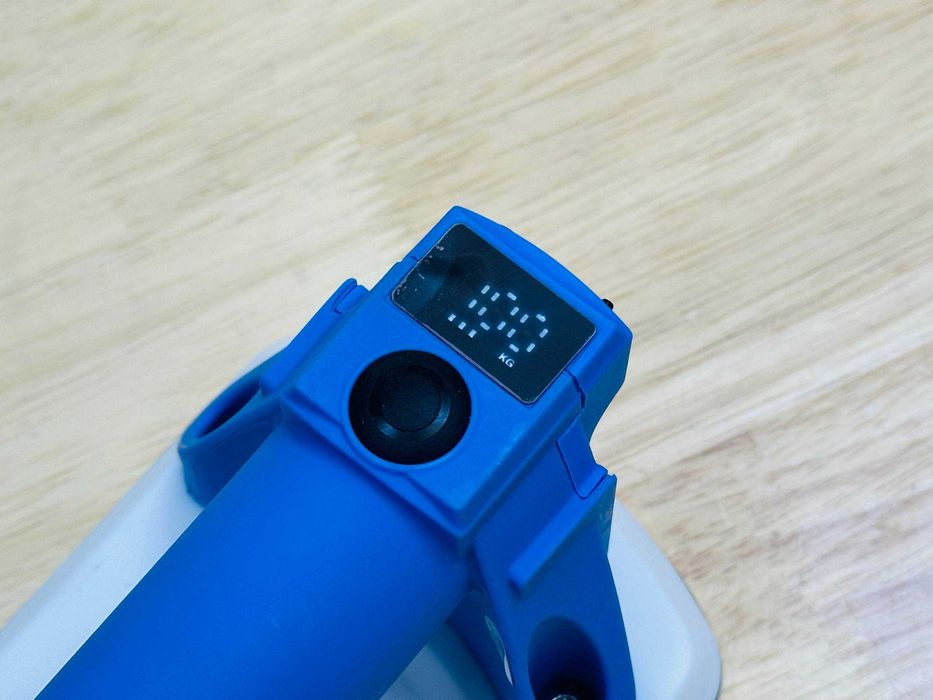 Міні Присоска на 100 кг, М'яка біла гума, Автопідкачка, Дисплей + Кейс