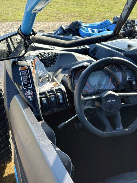Can Am Maverick X3 RC