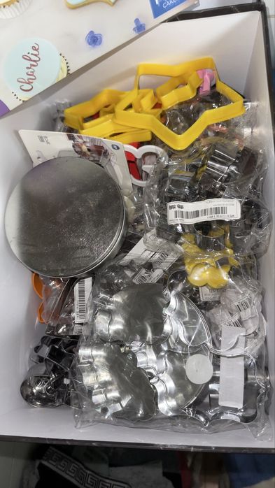 Formas de bolachas e sprinkles para bolos