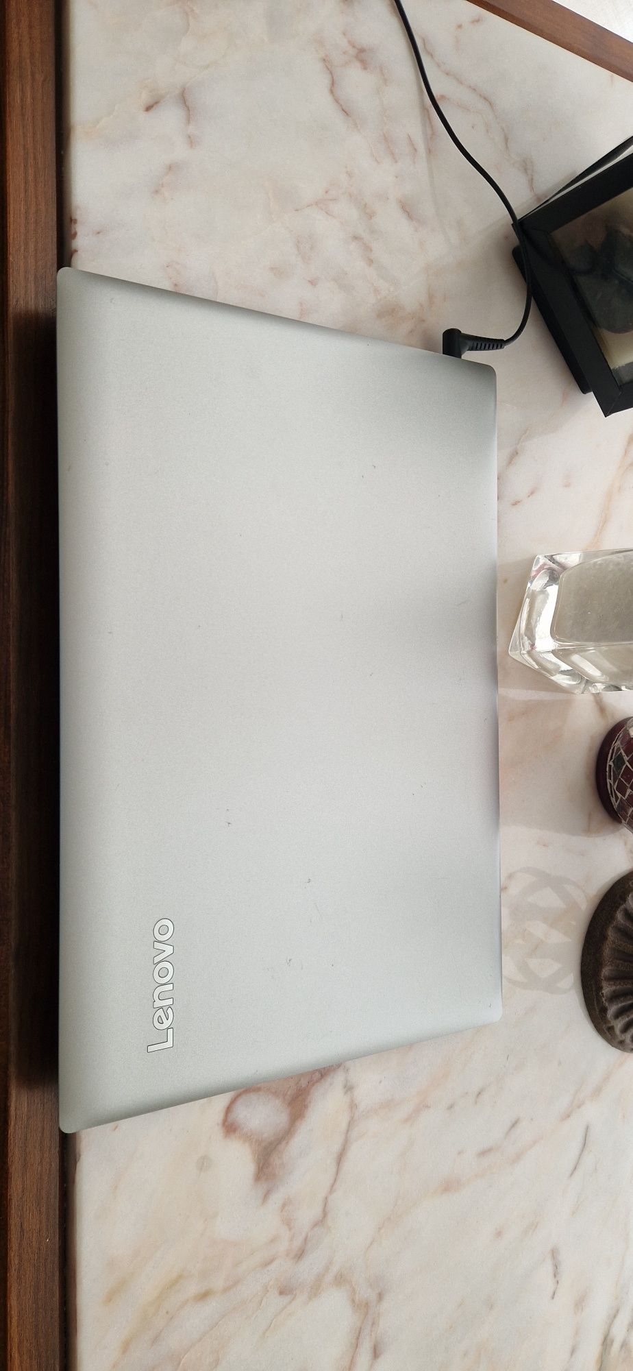 Laptop lenovo i3