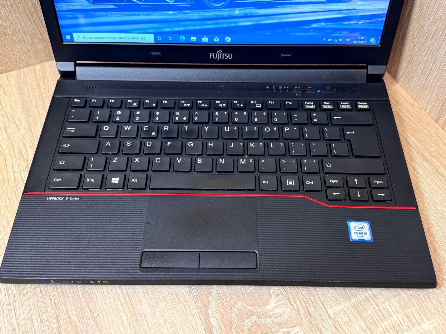 Fujitsu Lifebook E546/i5 6200u/8gb ddr4/ssd 480gb.