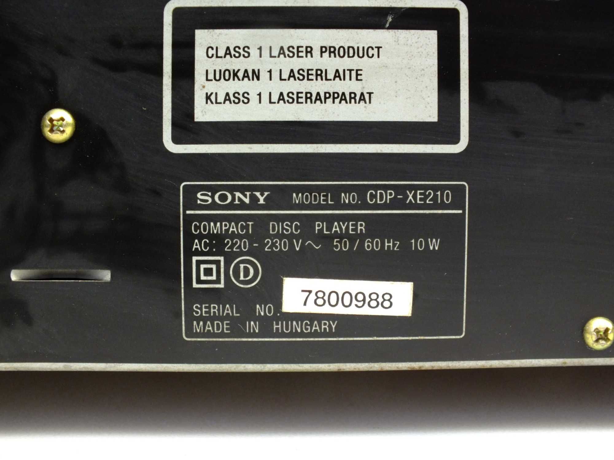 Odtwarzacz CD Sony CDP-XE210 / Sprawny