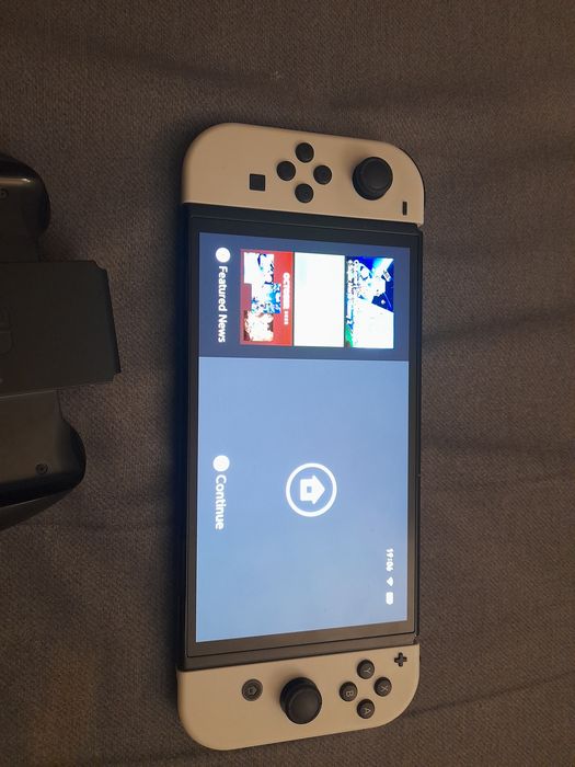 Konsola Nintendo Switch Oled biała, 64GB, gwarancja.