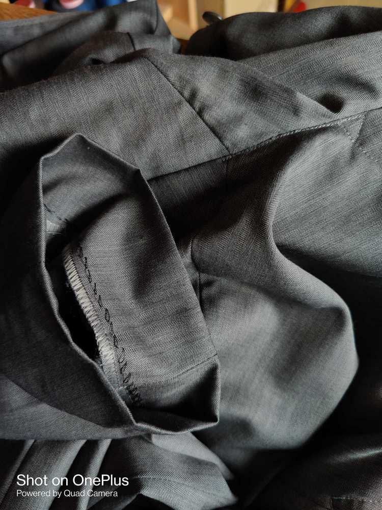 Брюки A. J. Collection wool trousers Italy W32 grey.